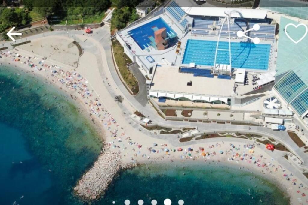 Rossy Lägenhet Rijeka Exteriör bild