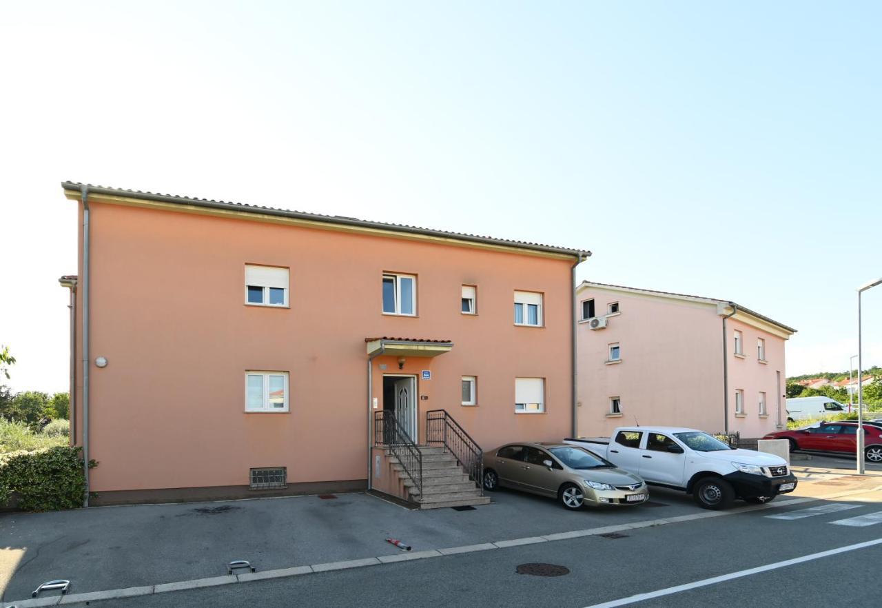 Rossy Lägenhet Rijeka Exteriör bild