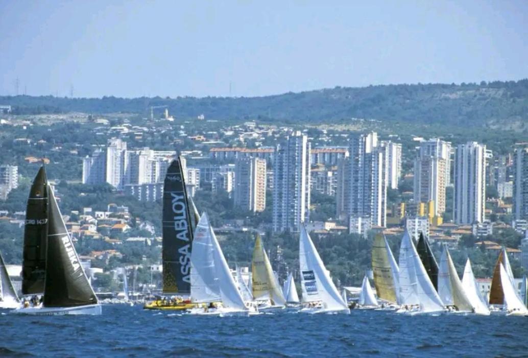 Rossy Lägenhet Rijeka Exteriör bild
